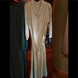 Light green dress three button front.